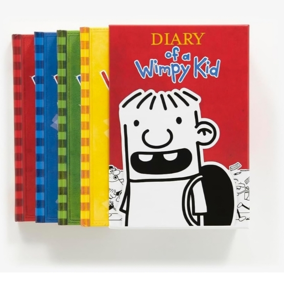 Diary of a Whimpy kid books 1-4 - Picture 3 of 4